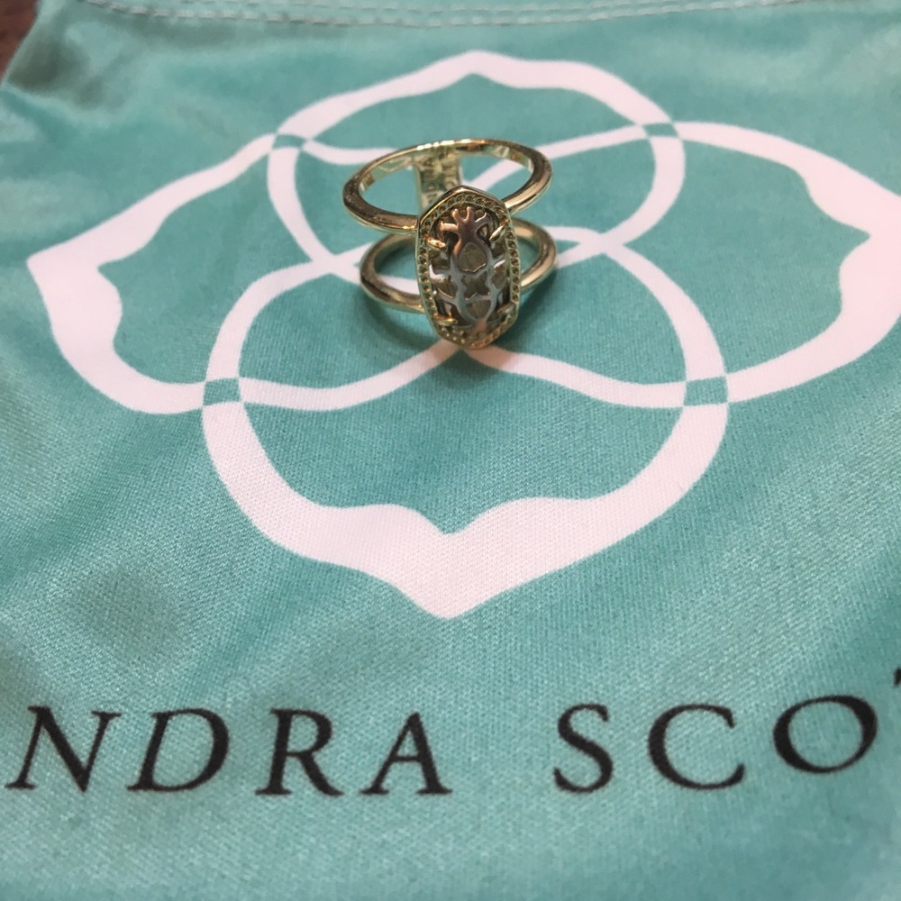 Kendra Scott Ring